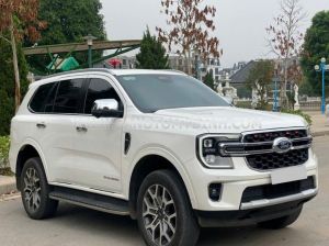 Xe Ford Everest Titanium Plus 2.0L 4x4 AT 2023