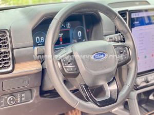 Xe Ford Everest Titanium Plus 2.0L 4x4 AT 2023