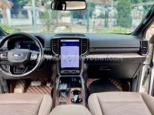 Xe Ford Everest Titanium Plus 2.0L 4x4 AT 2023
