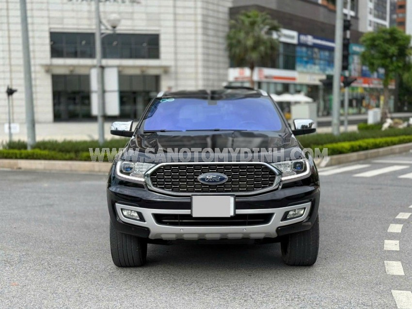 Ford Everest Titanium 2.0L 4x2 AT 2022