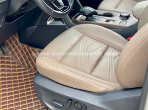 Xe Ford Everest Titanium Plus 2.0L 4x4 AT 2023