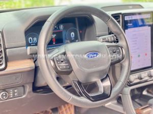 Xe Ford Everest Titanium Plus 2.0L 4x4 AT 2023