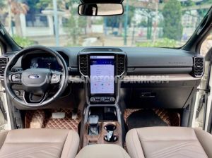 Xe Ford Everest Titanium Plus 2.0L 4x4 AT 2023