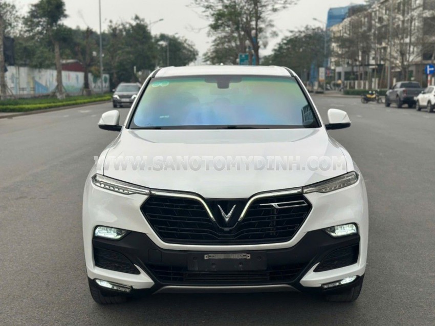 VinFast Lux SA 2.0 2.0 AT 2019