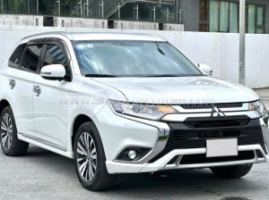 Xe Mitsubishi Outlander 2.0 CVT 2023