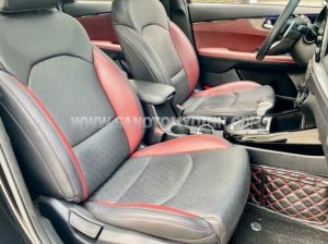 Xe Kia K3 Premium 2.0 AT 2022