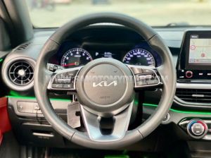Xe Kia K3 Premium 2.0 AT 2022