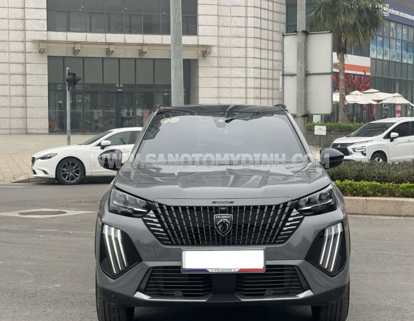 Peugeot 2008 GT 1.2 AT 2025