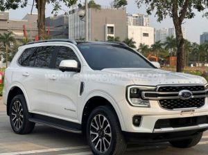 Xe Ford Everest Platinum 2.0L 4x4 AT 2024