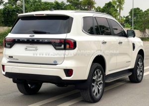 Xe Ford Everest Titanium 2.0L 4x2 AT 2023