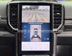 Xe Ford Everest Platinum 2.0L 4x4 AT 2025