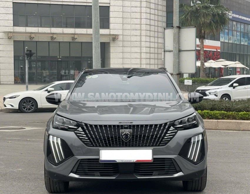 Peugeot 2008 GT 1.2 AT 2025