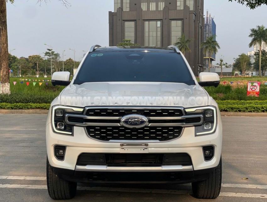 Ford Everest Platinum 2.0L 4x4 AT 2024