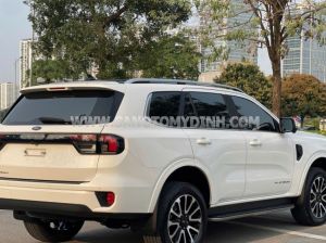 Xe Ford Everest Platinum 2.0L 4x4 AT 2024
