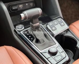 Xe Kia Sportage Signature 2.0G 2024