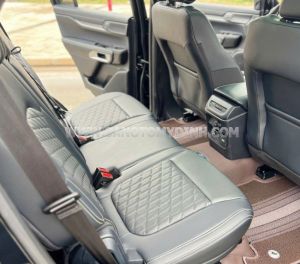 Xe Ford Everest Platinum 2.0L 4x4 AT 2025
