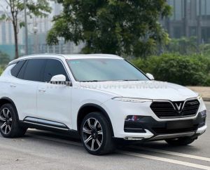 Xe VinFast Lux SA 2.0 Premium 2.0 AT 2020