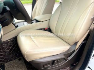 Xe VinFast Lux SA 2.0 Premium 2.0 AT 2020