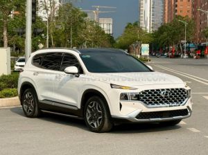 Xe Hyundai SantaFe Cao cấp 2.2L HTRAC 2022