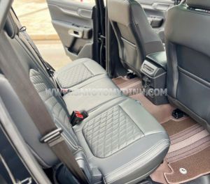 Xe Ford Everest Platinum 2.0L 4x4 AT 2025