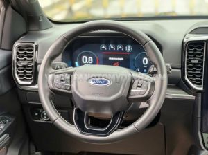 Xe Ford Everest Platinum 2.0L 4x4 AT 2025