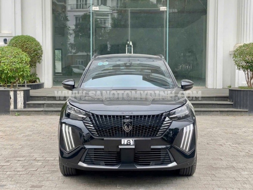 Peugeot 2008 GT 1.2 AT 2025