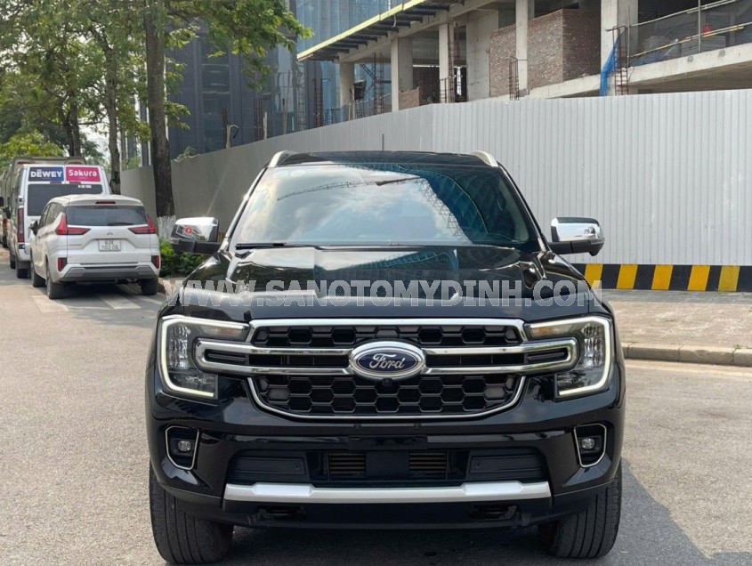 Ford Everest Titanium 2.0L 4x2 AT 2024